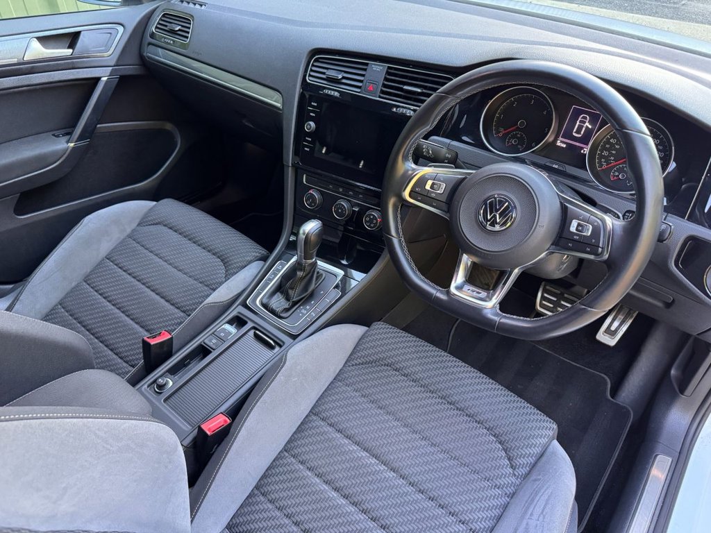 Used Volkswagen Golf 2019 for sale - 76739933: Photo 33