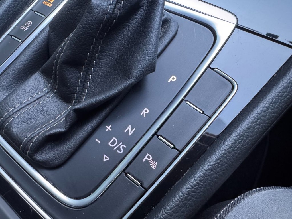 Used Volkswagen Golf 2019 for sale - 76739933: Photo 40