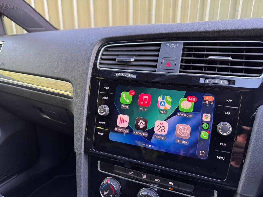 Used Volkswagen Golf 2019 for sale - 76739933: Photo 6