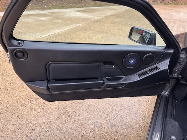 Used Porsche 928 2018 for sale - 76322986: Photo 18