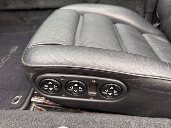 Used Porsche 928 2018 for sale - 76322986: Photo 20