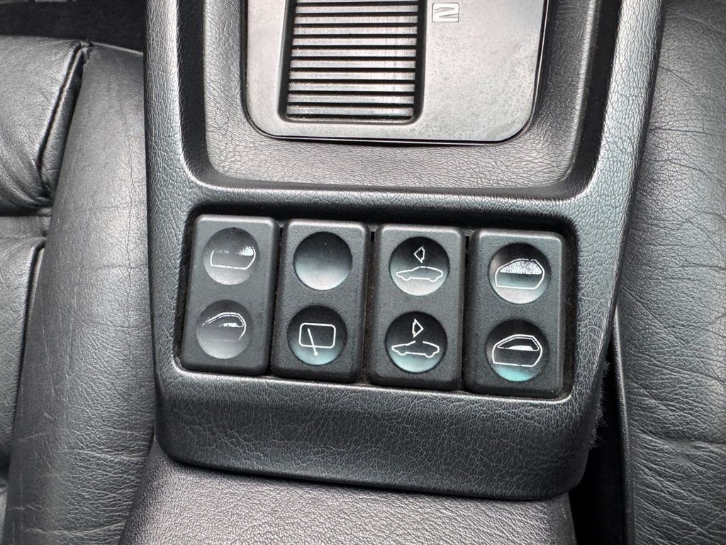 Used Porsche 928 1989 for sale - 76322986: Photo 36