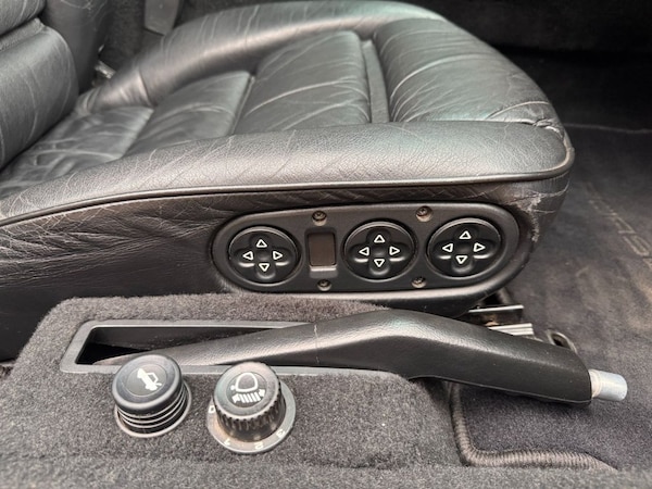 Used Porsche 928 2018 for sale - 76322986: Photo 46