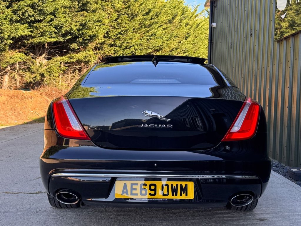 Used Jaguar XJ 2019 for sale - 76185322: Photo 37