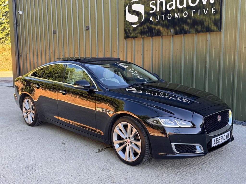 Used Jaguar XJ 2019 for sale - 76185322: Photo 40