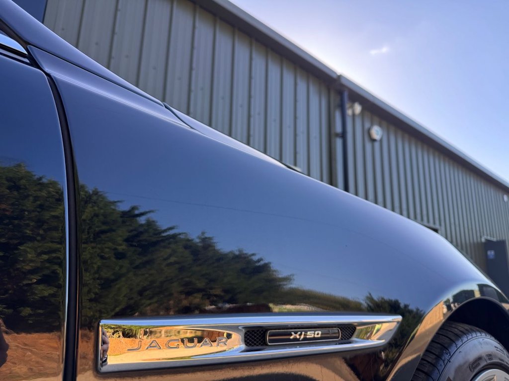 Used Jaguar XJ 2019 for sale - 76185322: Photo 43
