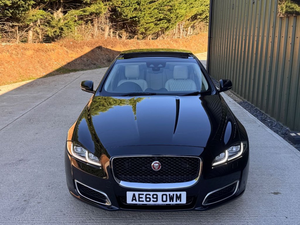 Used Jaguar XJ 2019 for sale - 76185322: Photo 49