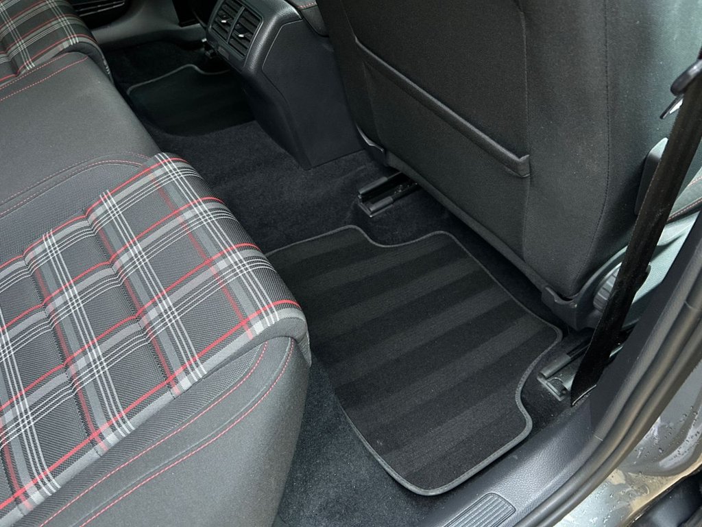 Used Volkswagen Golf 2020 for sale - 77301860: Photo 15