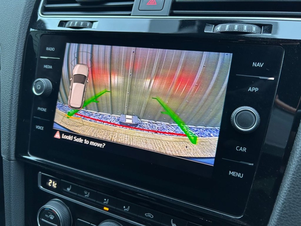 Used Volkswagen Golf 2020 for sale - 77301860: Photo 21