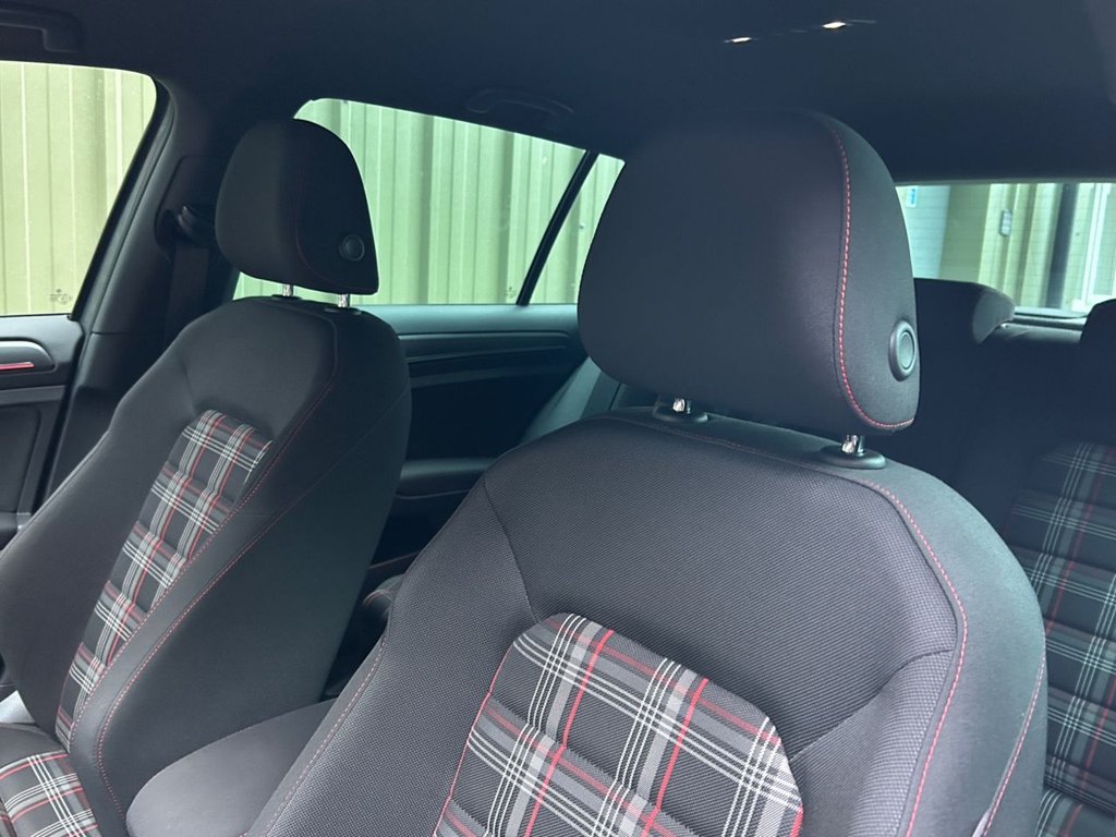 Used Volkswagen Golf 2020 for sale - 77301860: Photo 26