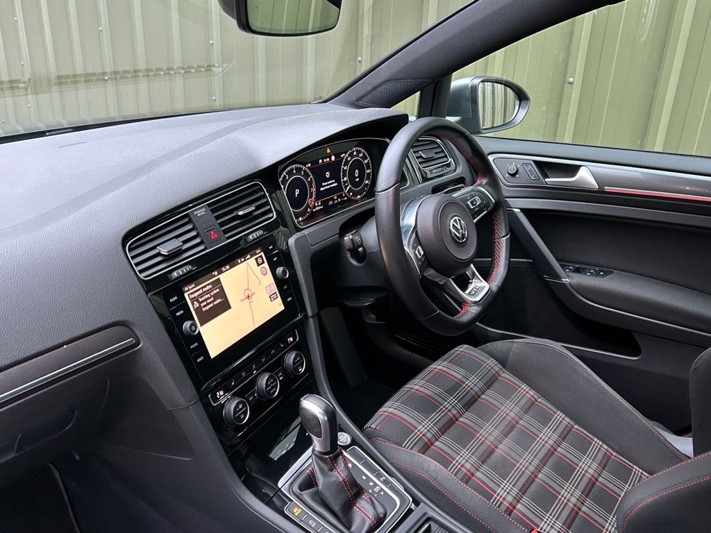 Used Volkswagen Golf 2020 for sale - 77301860: Photo 35