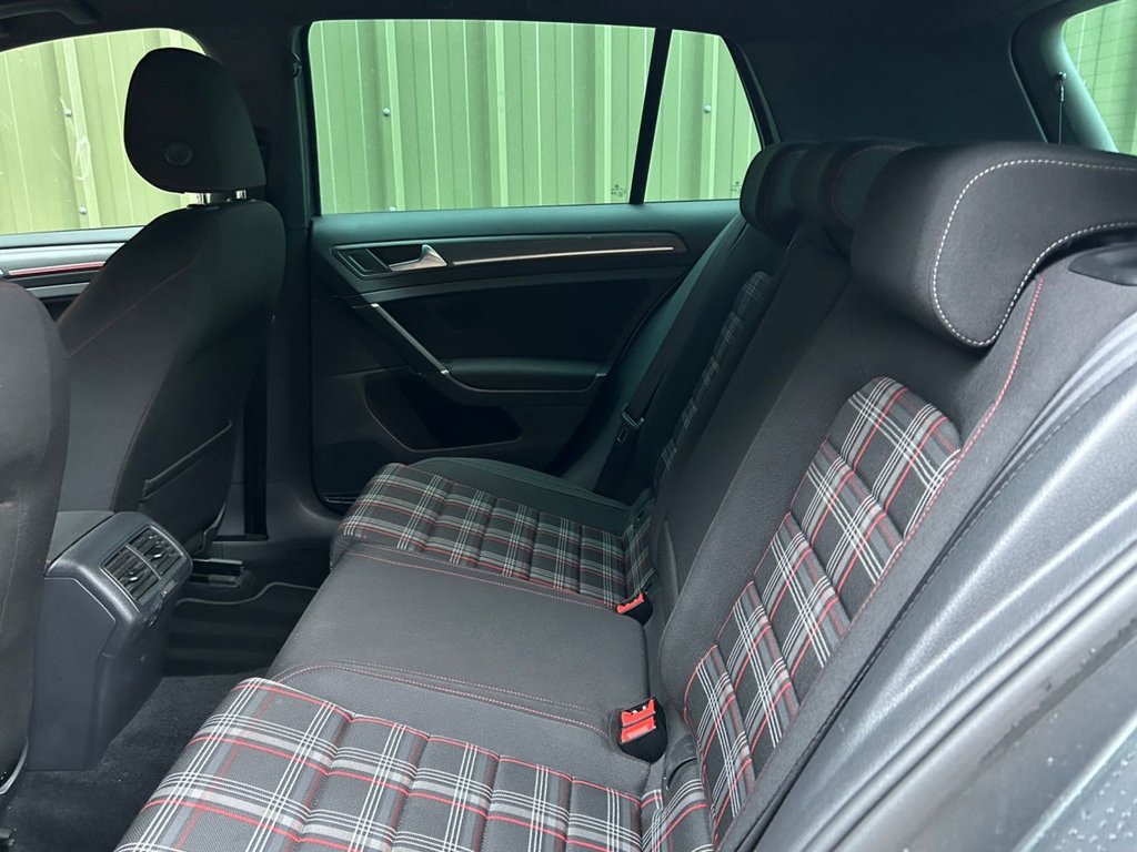 Used Volkswagen Golf 2020 for sale - 77301860: Photo 36