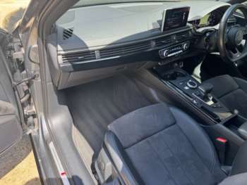 Used Audi A4 Avant 2019 for sale - 74784358: Photo