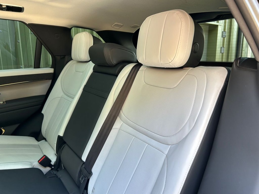 Used Land Rover Range Rover Sport 2023 for sale - 78017044: Photo 13