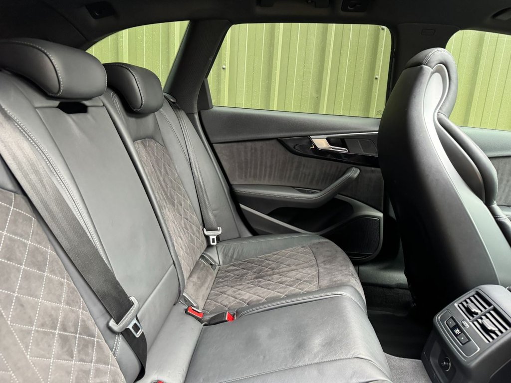 Used Audi RS4 2019 for sale - 77226885: Photo 16