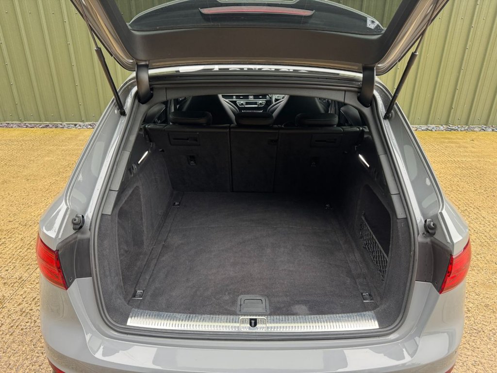 Used Audi RS4 2019 for sale - 77226885: Photo 48