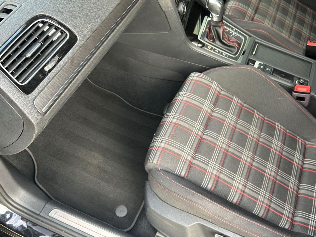 Used Volkswagen Golf 2020 for sale - 77733956: Photo 11