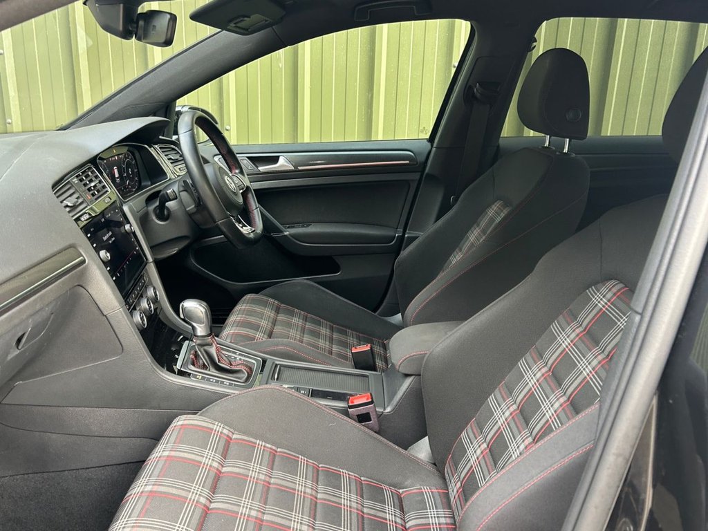 Used Volkswagen Golf 2020 for sale - 77733956: Photo 8