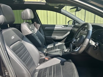 Used Volkswagen Passat 2016 for sale - 79141939: Photo