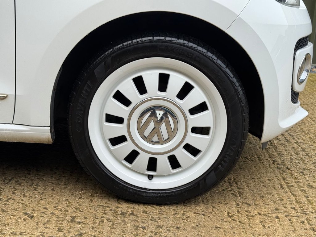 Used Volkswagen up! 2013 for sale - 77037927: Photo 12