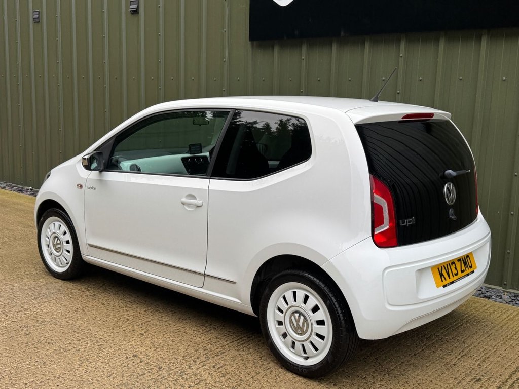Used Volkswagen up! 2013 for sale - 77037927: Photo 18