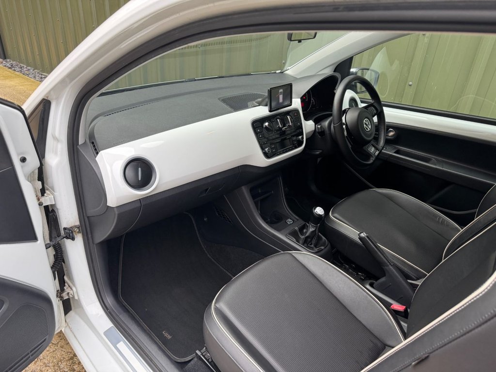 Used Volkswagen up! 2013 for sale - 77037927: Photo 27