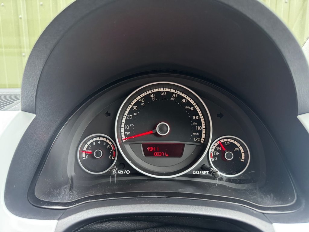 Used Volkswagen up! 2013 for sale - 77037927: Photo 39