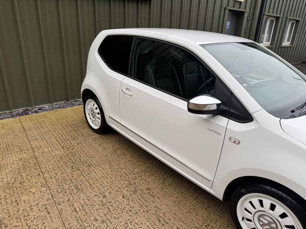 Used Volkswagen up! 2013 for sale - 77037927: Photo 45
