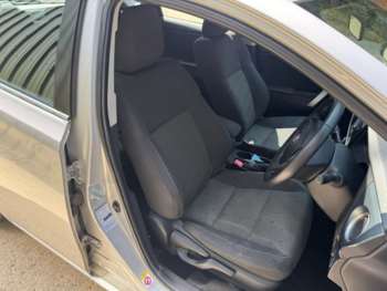 Used Toyota Auris 2014 for sale - 74917075: Photo