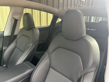 Used Tesla Model Y 2025 for sale - 79551166: Photo