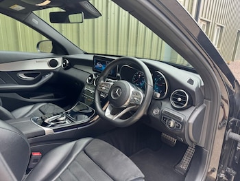 Used Mercedes-Benz C-Class 2019 for sale - 75631152: Photo