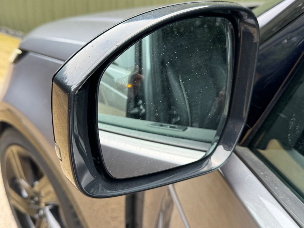 Used Land Rover Discovery 2022 for sale - 77499464: Photo 41