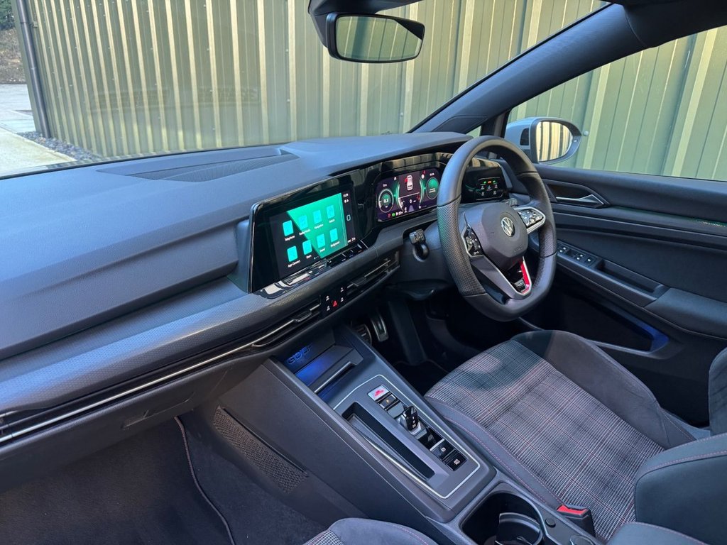 Used Volkswagen Golf 2020 for sale - 77263397: Photo 27