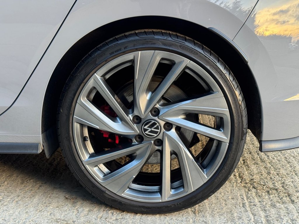 Used Volkswagen Golf 2020 for sale - 77263397: Photo 30