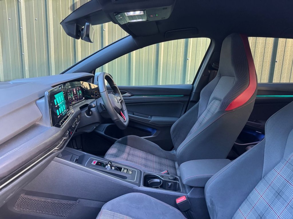 Used Volkswagen Golf 2020 for sale - 77263397: Photo 42