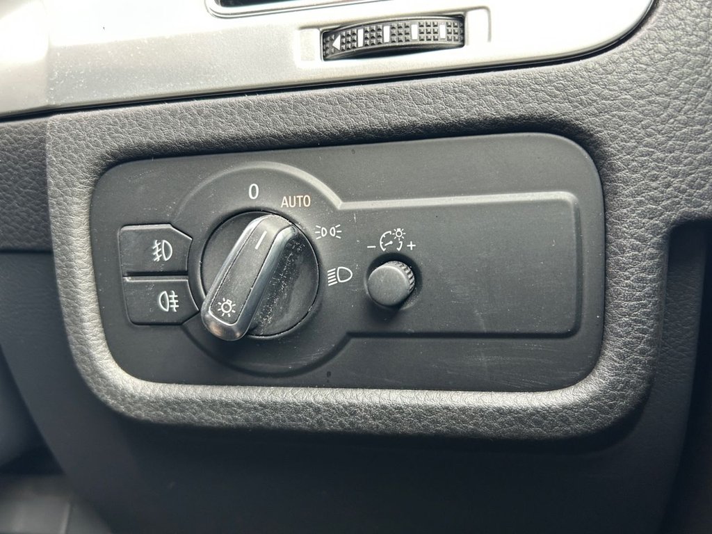 Used Volkswagen Touareg 2017 for sale - 78181886: Photo 37