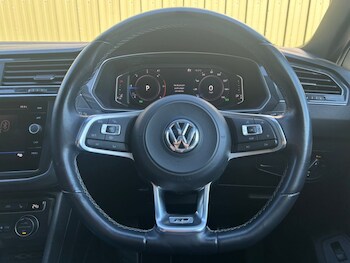 Used Volkswagen Tiguan 2019 for sale - 78372810: Photo
