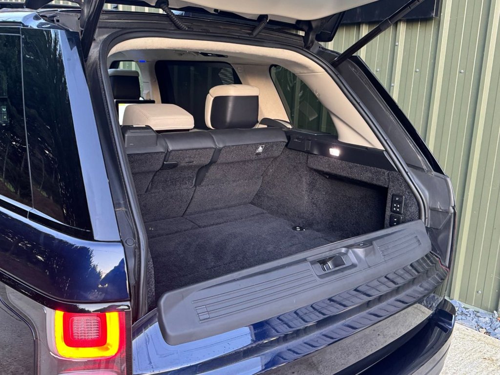 Used Land Rover Range Rover 2020 for sale - 76665445: Photo 24