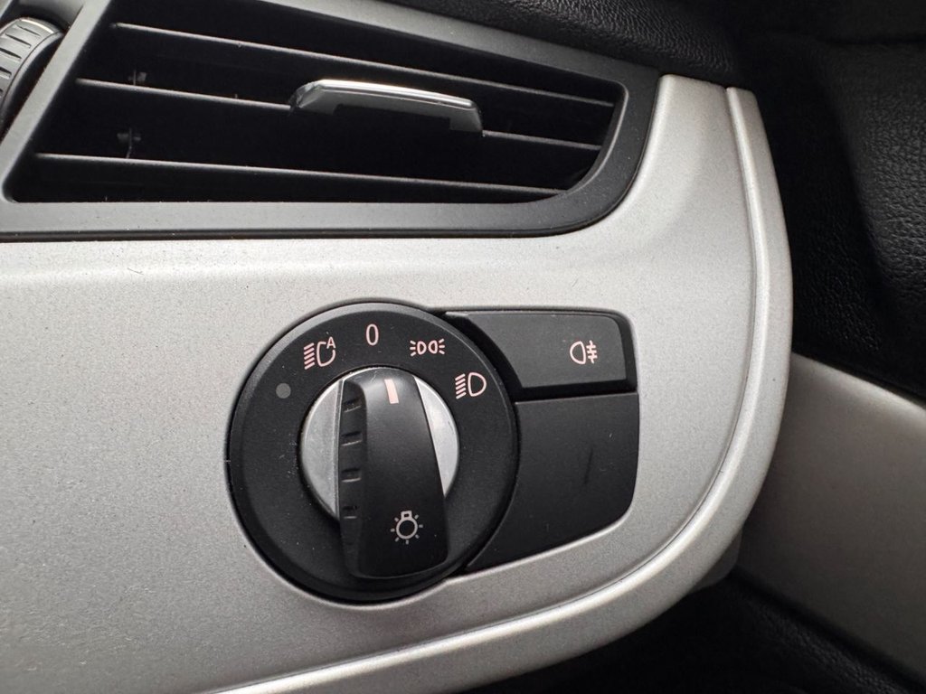 Used BMW Z4 2009 for sale - 76698289: Photo 22