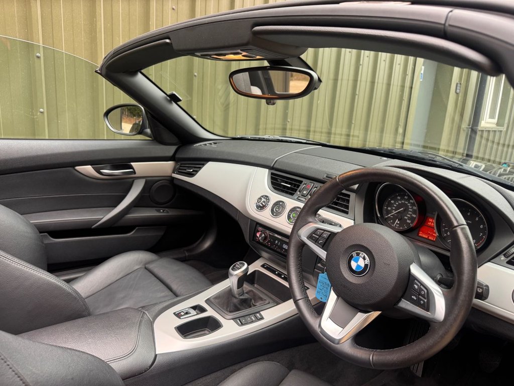 Used BMW Z4 2009 for sale - 76698289: Photo 24