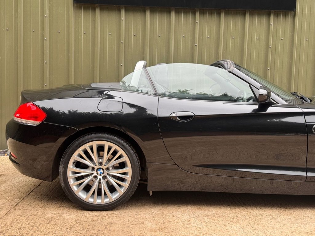 Used BMW Z4 2009 for sale - 76698289: Photo 28