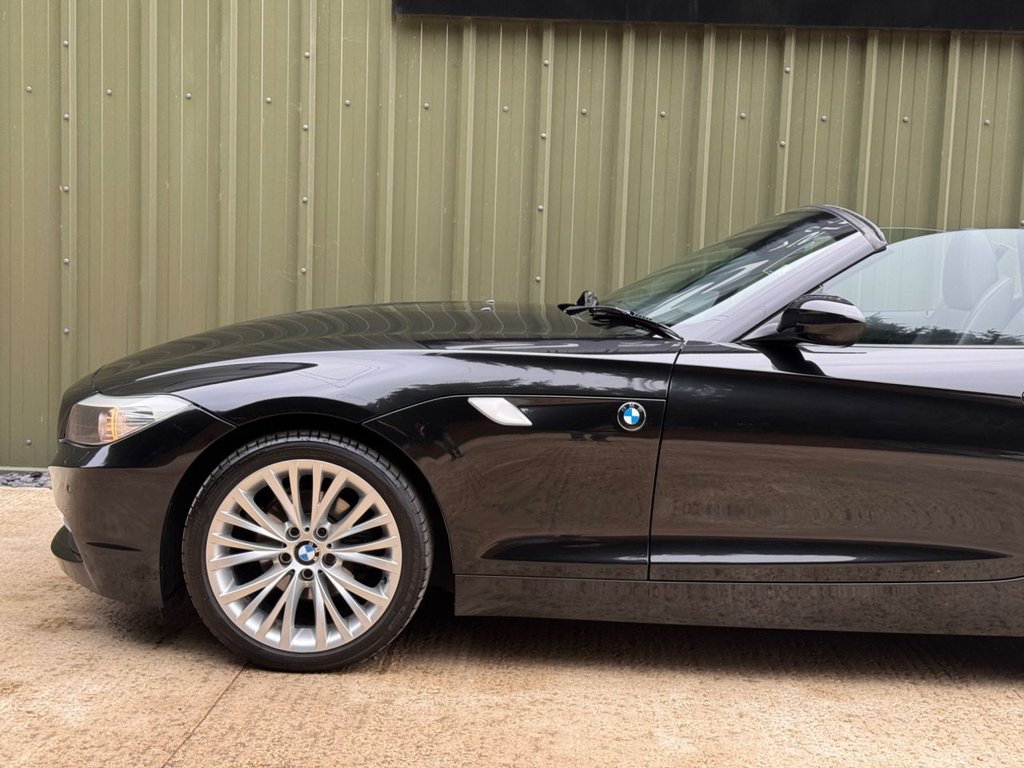 Used BMW Z4 2009 for sale - 76698289: Photo 8