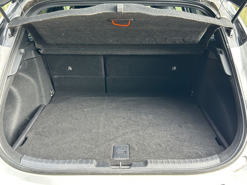 Used Toyota Corolla 2020 for sale - 77692710: Photo 11