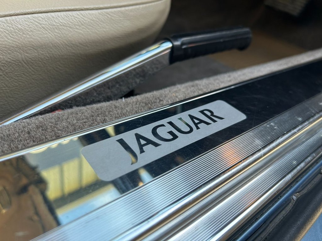 Used Jaguar XJS 1989 for sale - 76570571: Photo 18