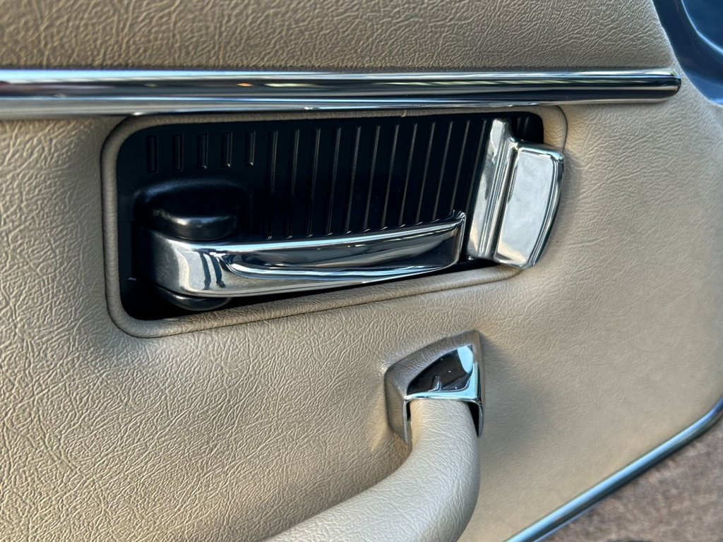 Used Jaguar XJS 1989 for sale - 76570571: Photo 34