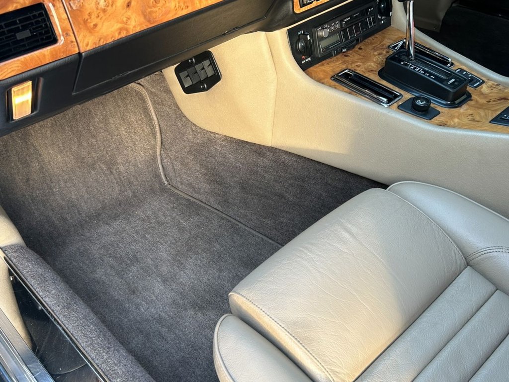 Used Jaguar XJS 1989 for sale - 76570571: Photo 44