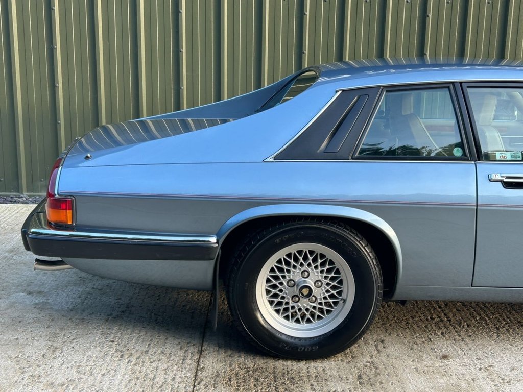Used Jaguar XJS 1989 for sale - 76570571: Photo 5