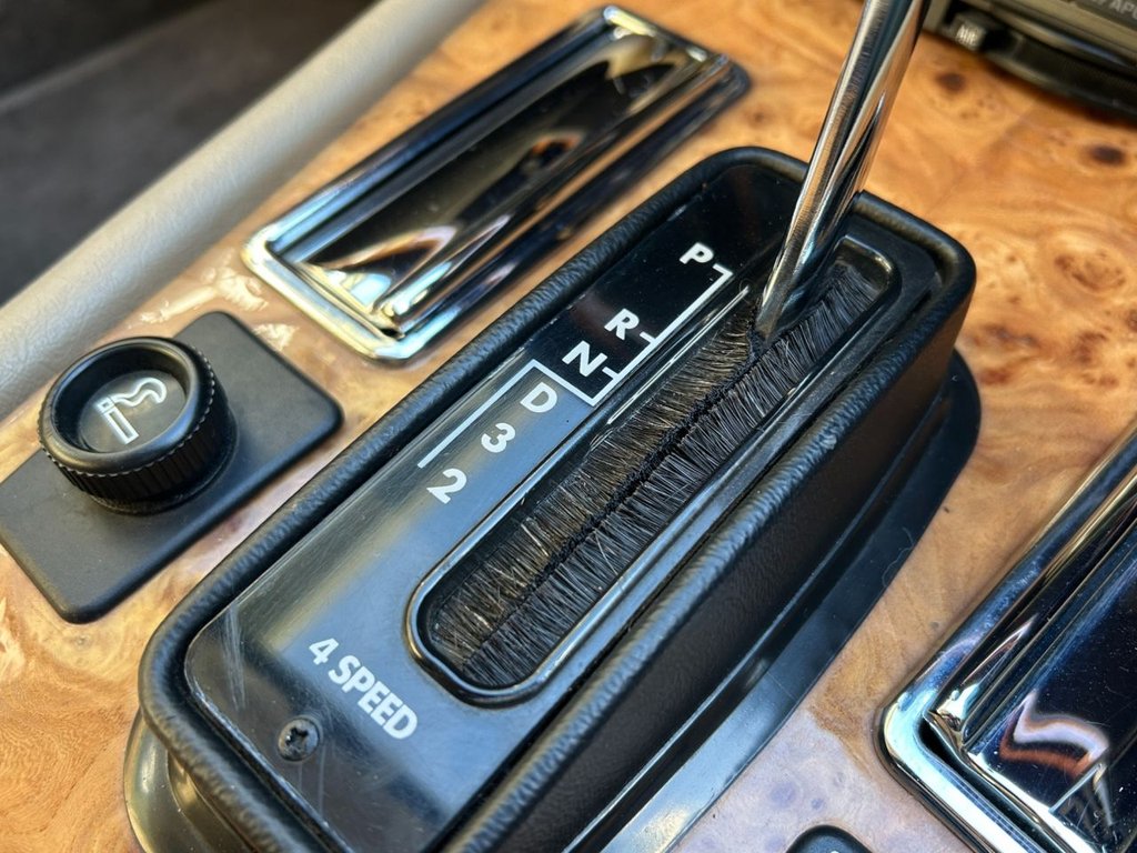 Used Jaguar XJS 1989 for sale - 76570571: Photo 6