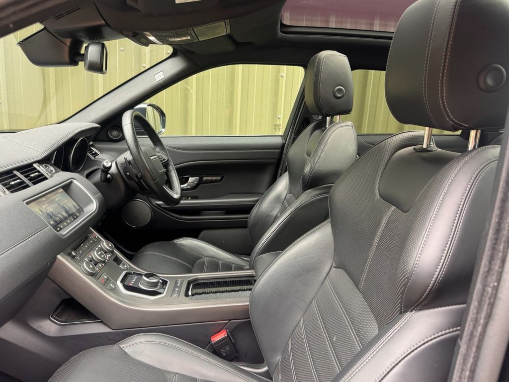 Used Land Rover Range Rover Evoque 2018 for sale - 76439065: Photo 2