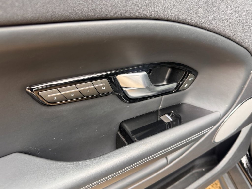 Used Land Rover Range Rover Evoque 2018 for sale - 76439065: Photo 46